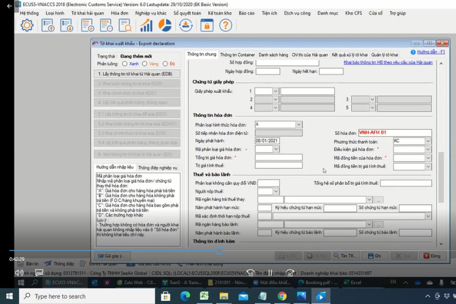 Nếu không học trực tiếp bạn có thể tham gia các khóa học khai báo hải quan online (video trích từ lớp học xuất nhập khẩu online trực tuyến VinaTrain)